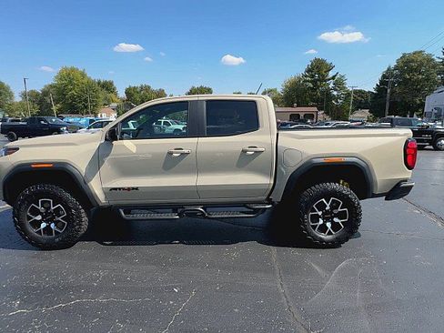 Used 2024 GMC Canyon AT4X image 5