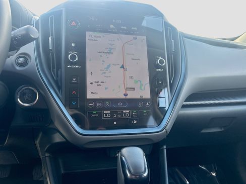 Certified 2025 Subaru Crosstrek 2.5i Limited w/ Popular Package #3A image 31