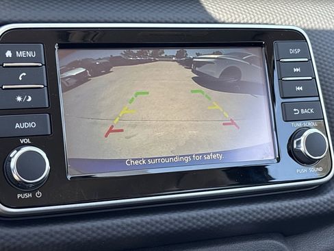 New 2025 Nissan Kicks S image 20