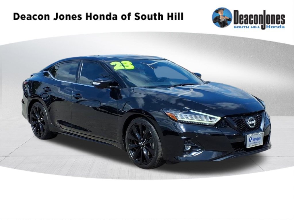 Used 2023 Nissan Maxima SR w/ Sport Mat Group FWD image 1