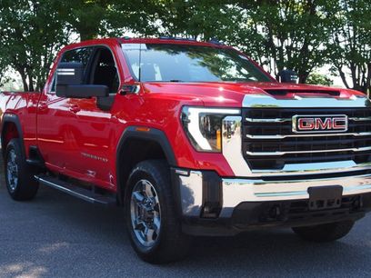 Used 2025 GMC Sierra 2500 SLE w/ Preferred Package