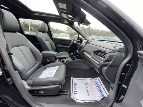 Certified 2025 Subaru Forester Limited image 24