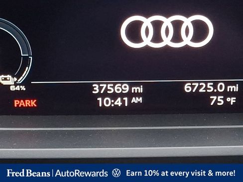 Used 2022 Audi Q4 e-tron Premium Plus w/ Premium Plus AWD/4WD image 27