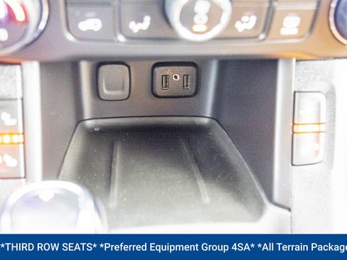 Used 2019 GMC Acadia SLT image 9