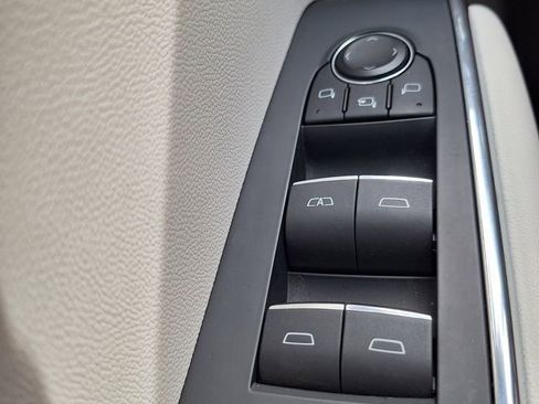 Used 2024 GMC Acadia Denali FWD image 19