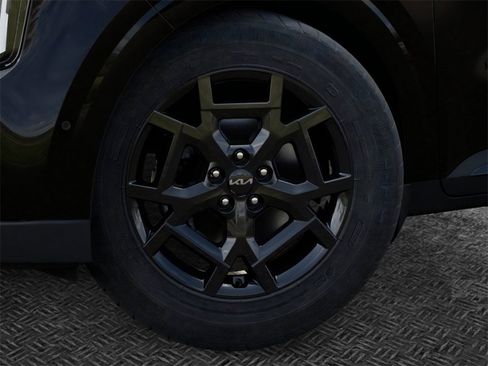 New 2026 Kia Carnival SX w/ SX Dark Edition Package image 9