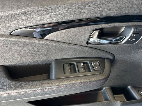 Certified 2022 Honda Pilot Black Edition image 15