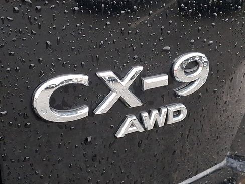 Used 2023 MAZDA CX-9 Touring Plus image 32