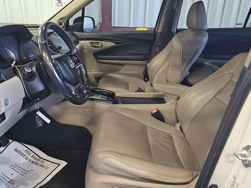 Used 2021 Honda Pilot Elite image 5