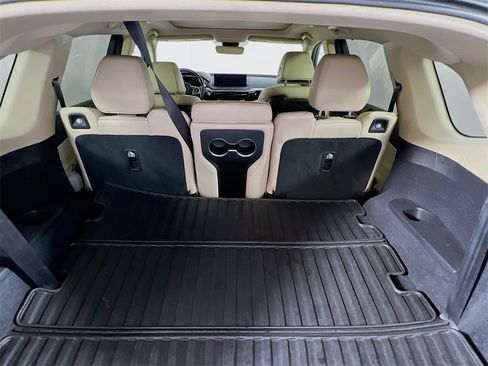 Used 2023 Acura MDX FWD w/ Technology Package image 27