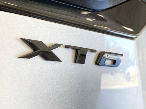 Used 2023 Cadillac XT6 Sport w/ LPO, ONYX Package AWD/4WD image 7