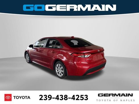 Used 2020 Toyota Corolla LE FWD image 4