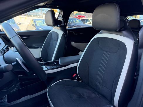 Used 2024 Kia EV6 GT-Line image 24