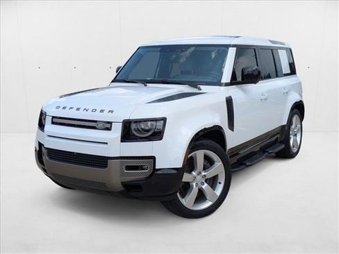 New 2025 Land Rover Defender 110 X-Dynamic SE image 1