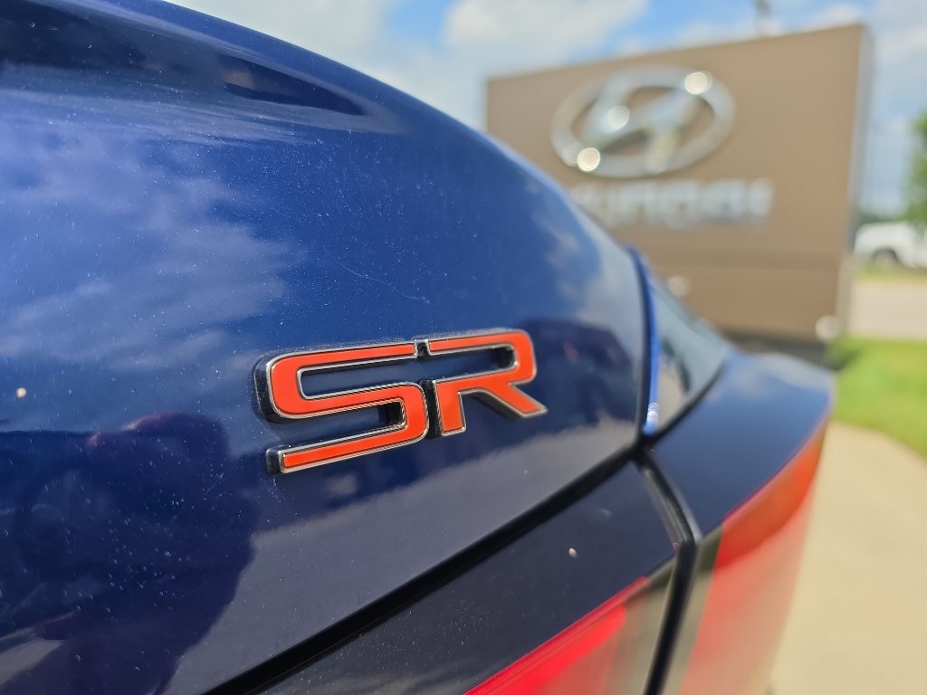 Used 2024 Nissan Altima 2.5 SR w/ SR Premium Package FWD image 17