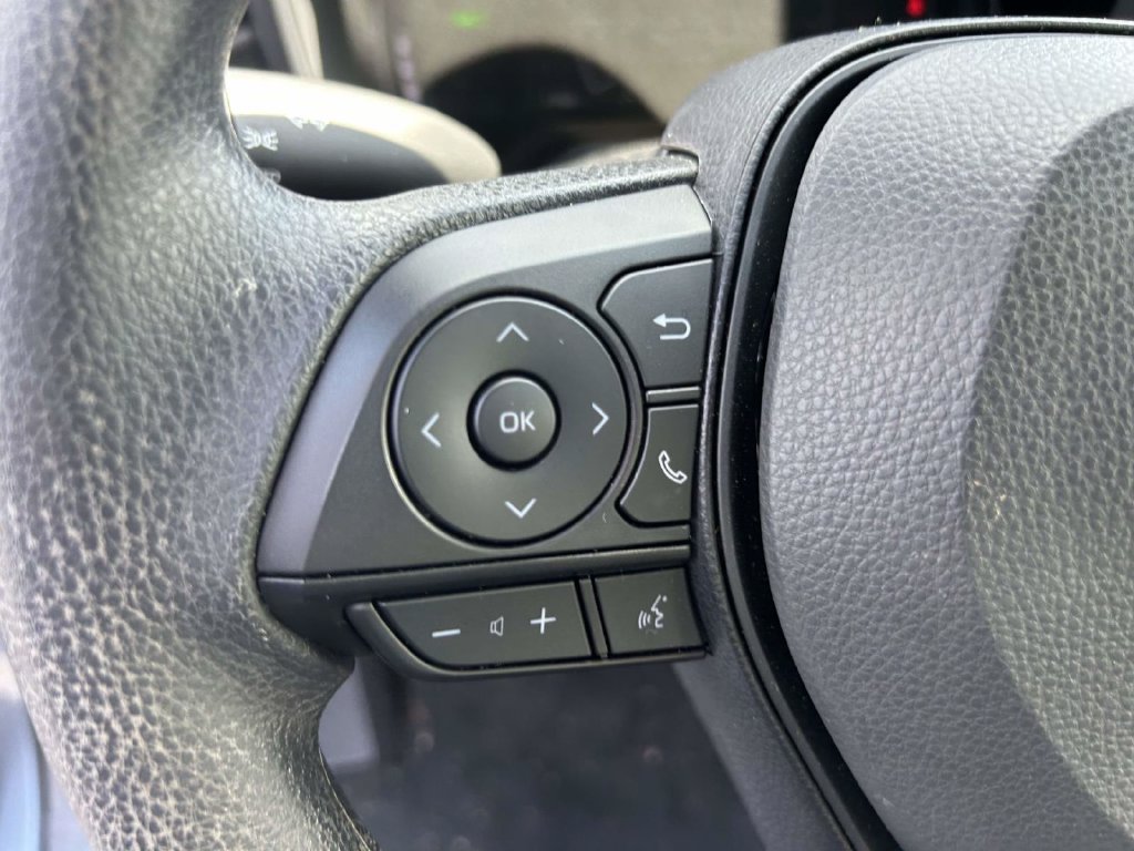 Used 2026 Toyota Corolla LE w/ LE Premium Package FWD image 18
