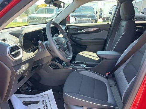 New 2026 Chevrolet TrailBlazer LT FWD image 14