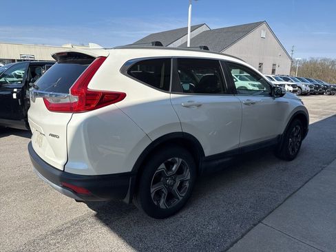 Used 2017 Honda CR-V EX image 4