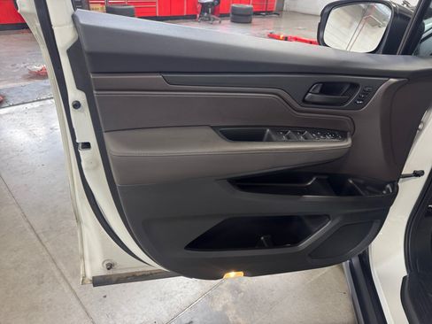 Used 2020 Honda Odyssey EX-L image 13