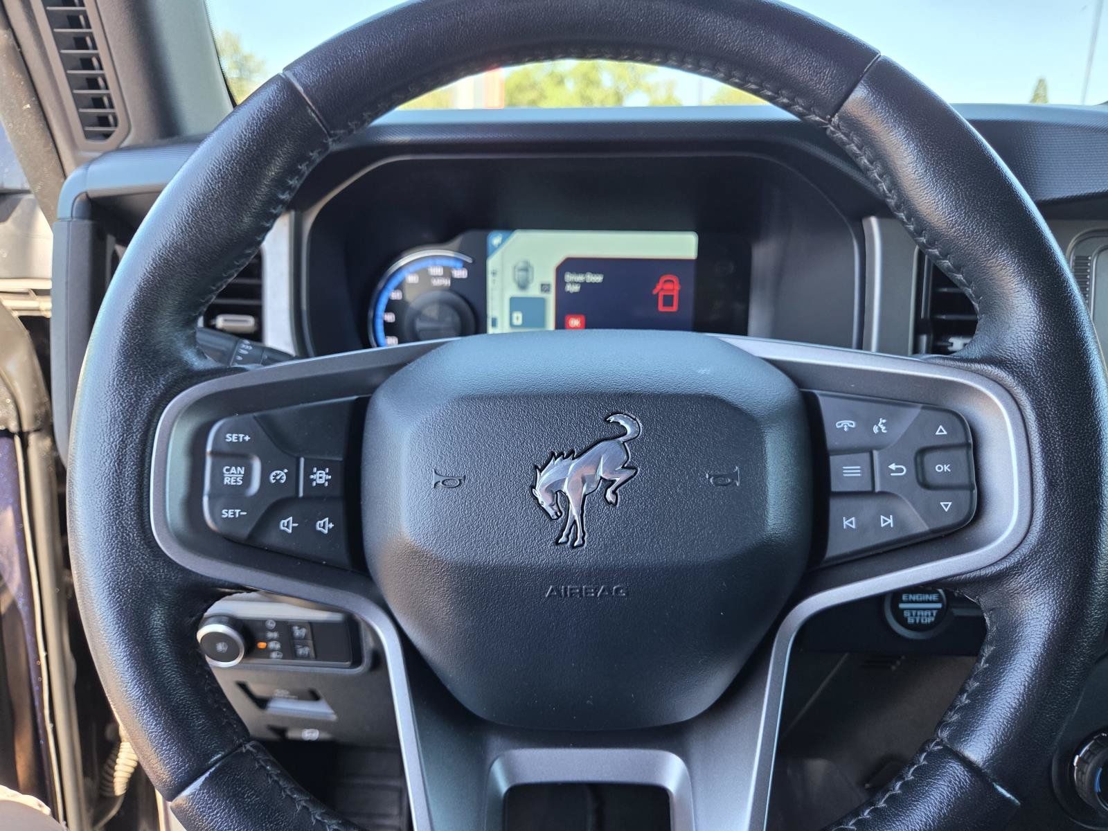 Used 2021 Ford Bronco Outer Banks AWD/4WD image 24