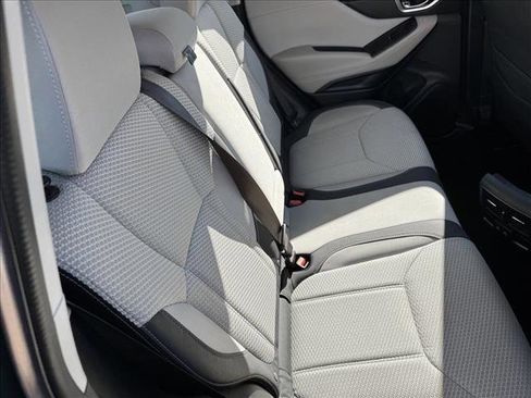Used 2023 Subaru Forester Premium image 19