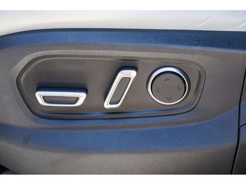 Used 2024 Rivian R1S Adventure AWD/4WD image 23