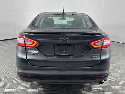Used 2016 Ford Fusion Titanium FWD image 7