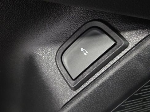 New 2026 Chevrolet Equinox RS image 30