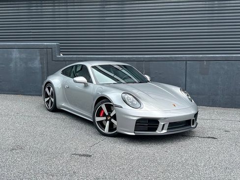 Certified 2026 Porsche 911 Carrera S RWD image 12