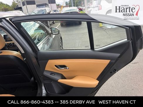 Certified 2021 Nissan Sentra SV w/ SV Premium Package FWD image 27