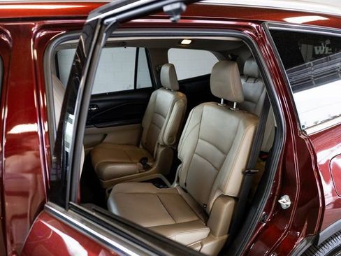 Used 2022 Honda Pilot Elite image 13