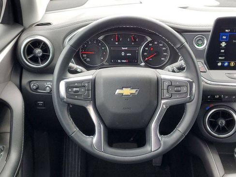 Used 2025 Chevrolet Blazer LT FWD image 26