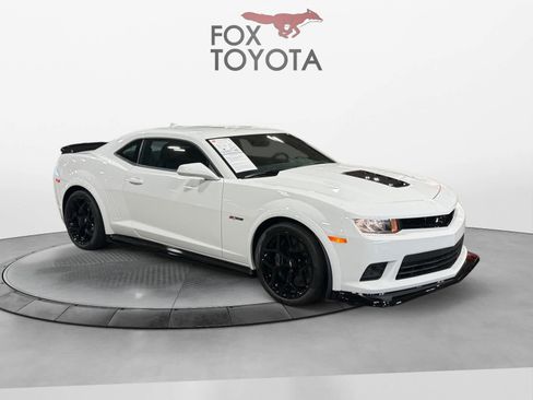 Used 2015 Chevrolet Camaro Z/28 RWD image 8