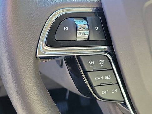 Certified 2023 Lincoln Nautilus AWD w/ Premium Package image 23