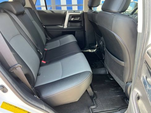 Used 2020 Toyota 4Runner SR5 Premium RWD image 21