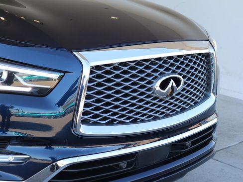 Certified 2021 INFINITI QX80 Sensory w/ All-Season Package AWD/4WD image 12