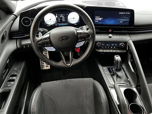 Used 2024 Hyundai Elantra N image 10