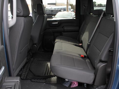 New 2026 Chevrolet Silverado 2500 Custom w/ Custom Value Package AWD/4WD image 16