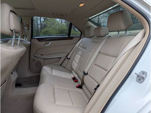 Used 2015 Mercedes-Benz E 350 4MATIC Sedan w/ Premium 1 Package image 14