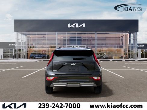 New 2026 Kia Niro Wind FWD image 5