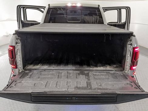 Used 2017 Ford F150 Raptor w/ Equipment Group 802A Luxury AWD/4WD image 7