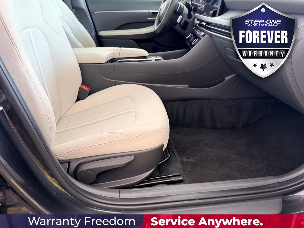 Used 2025 Hyundai Sonata SEL FWD image 37