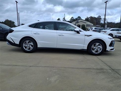 New 2026 Hyundai Sonata SE image 2