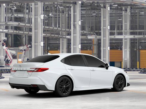 New 2026 Toyota Camry SE FWD image 12