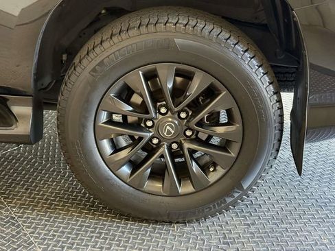 Certified 2023 Lexus GX 460 Premium w/ Premium Plus Package AWD/4WD image 13