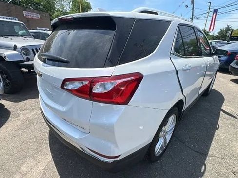 Used 2020 Chevrolet Equinox Premier AWD/4WD image 2
