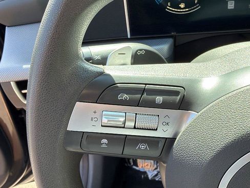 Used 2024 Hyundai Sonata SEL FWD image 13