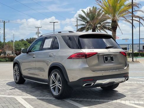 Used 2022 Mercedes-Benz GLE 350 image 3