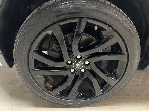 Used 2017 Land Rover Discovery Sport HSE AWD/4WD image 11