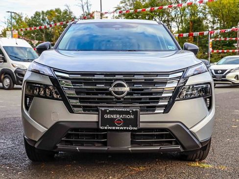 Certified 2025 Nissan Rogue S image 2